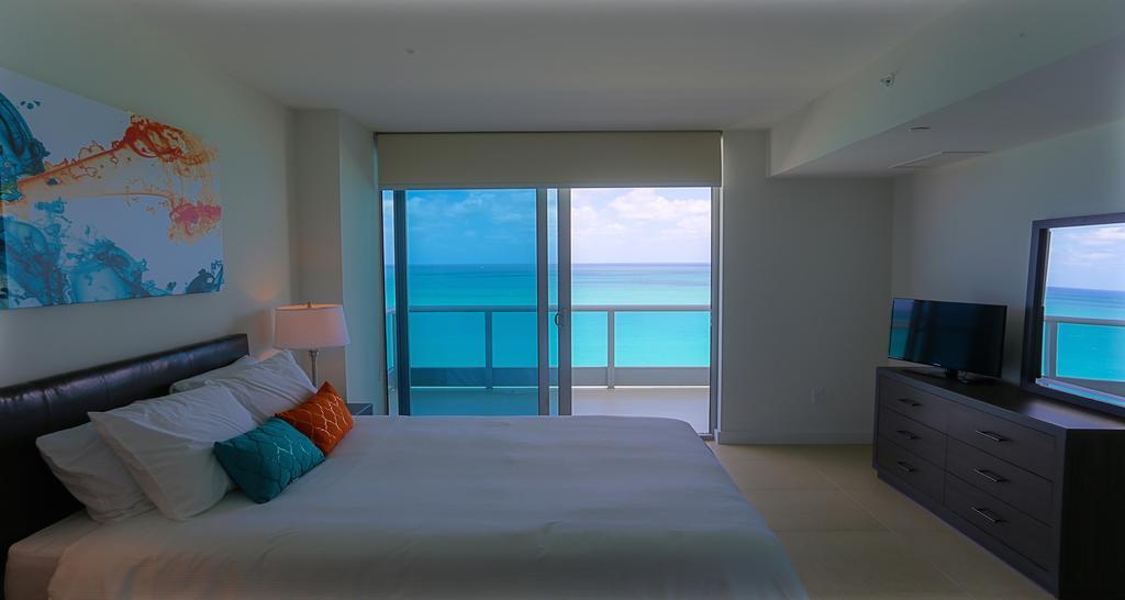 Monte Carlo Miami Suite Miami Beach Room photo